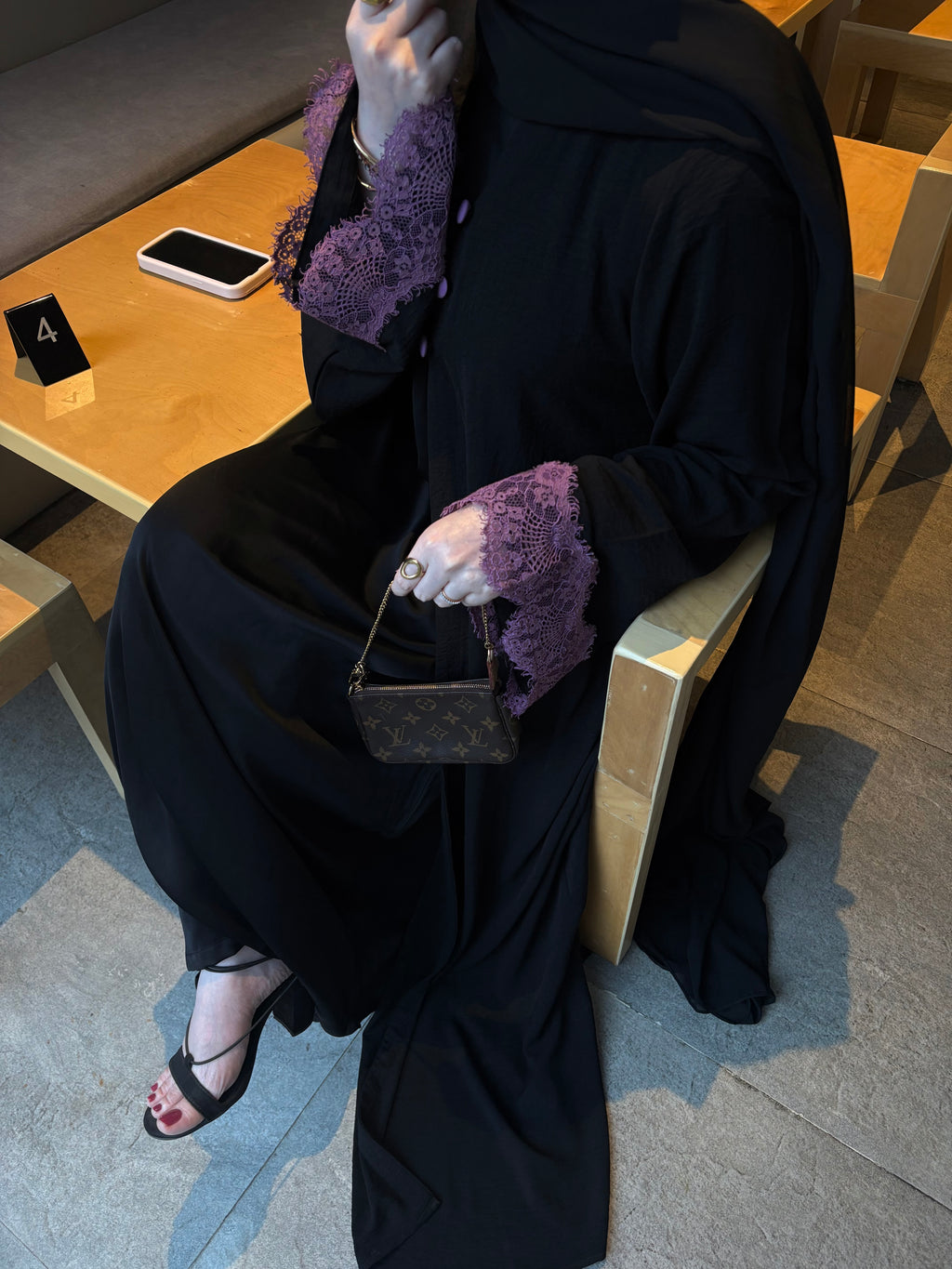 Ayla Black Abaya