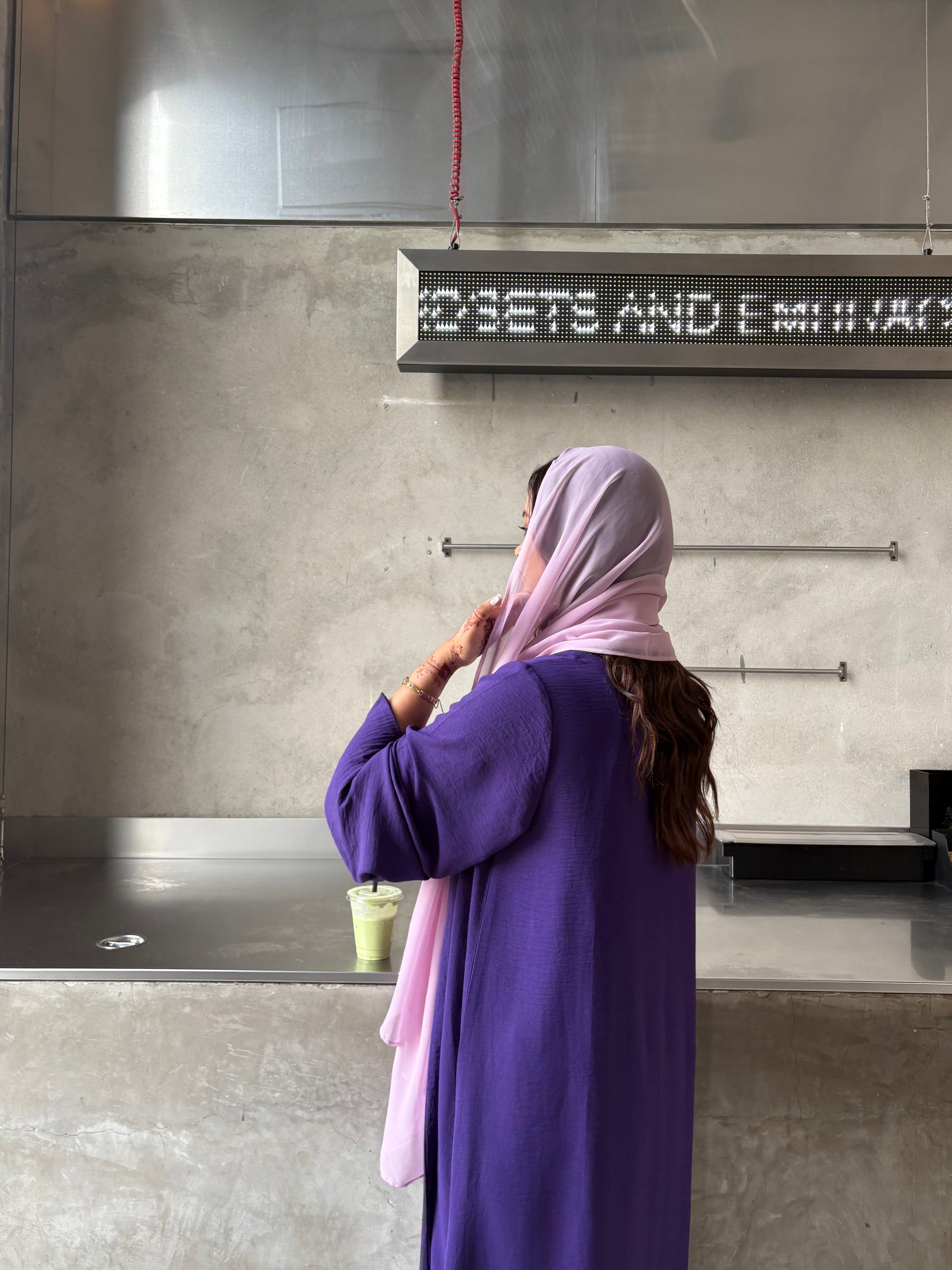 Mahra Abaya