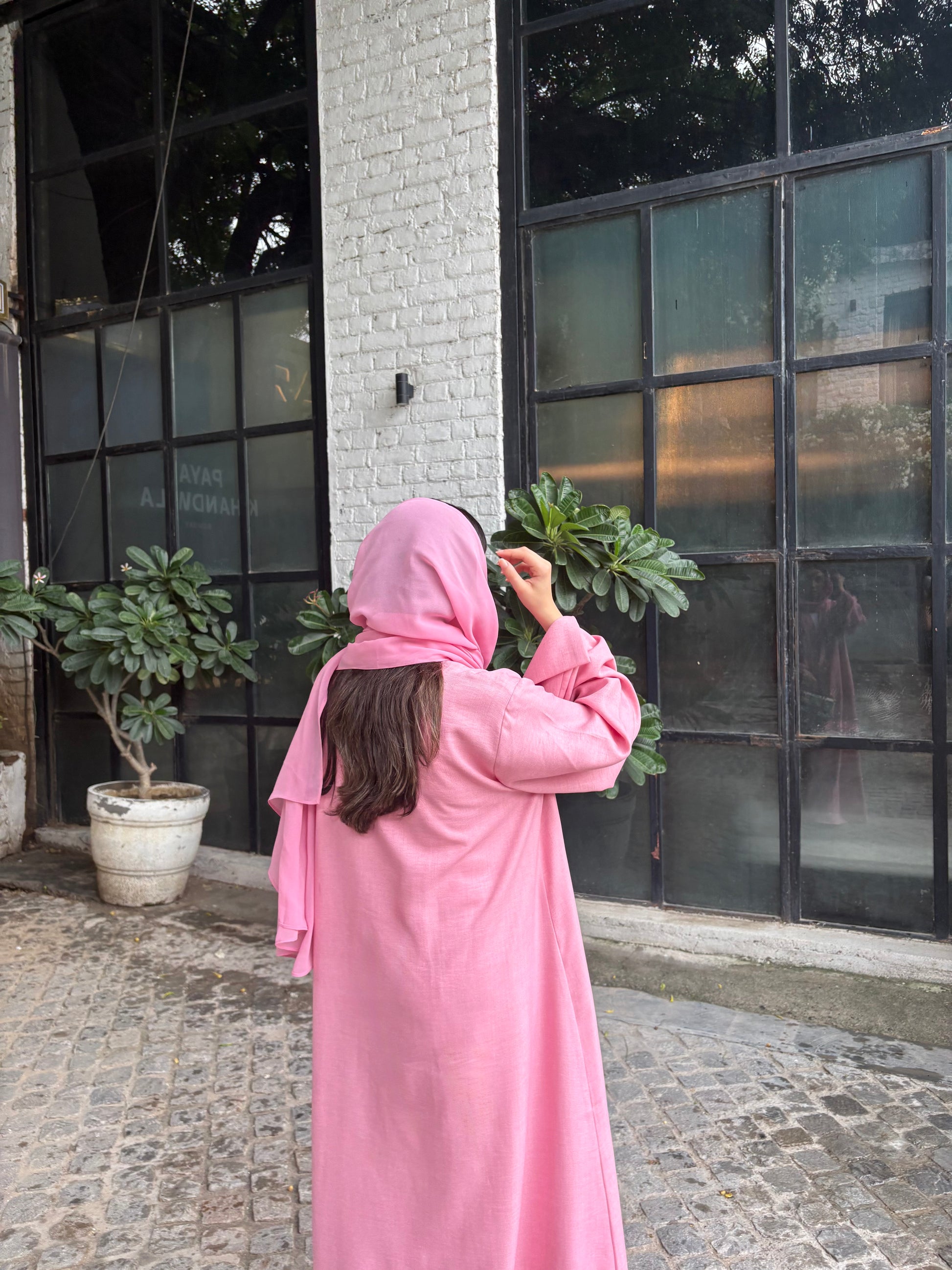 Khayal Abaya (Pink)