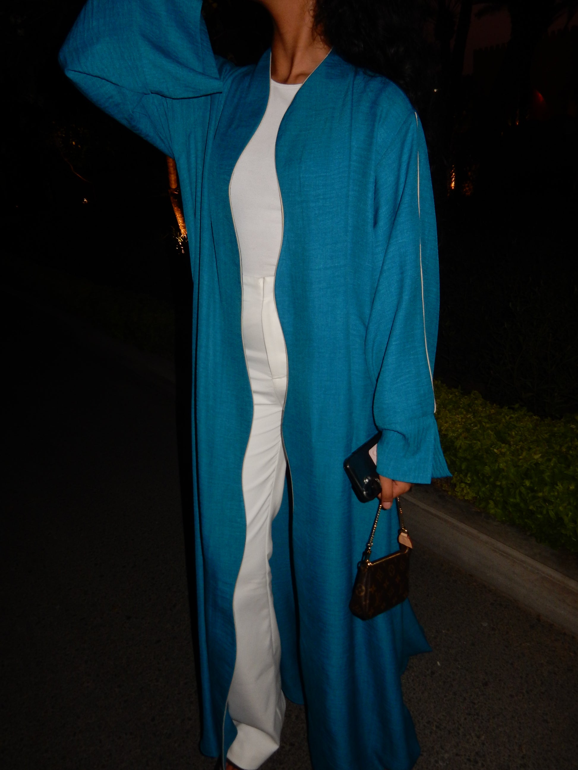 Rawan Scallop Abaya
