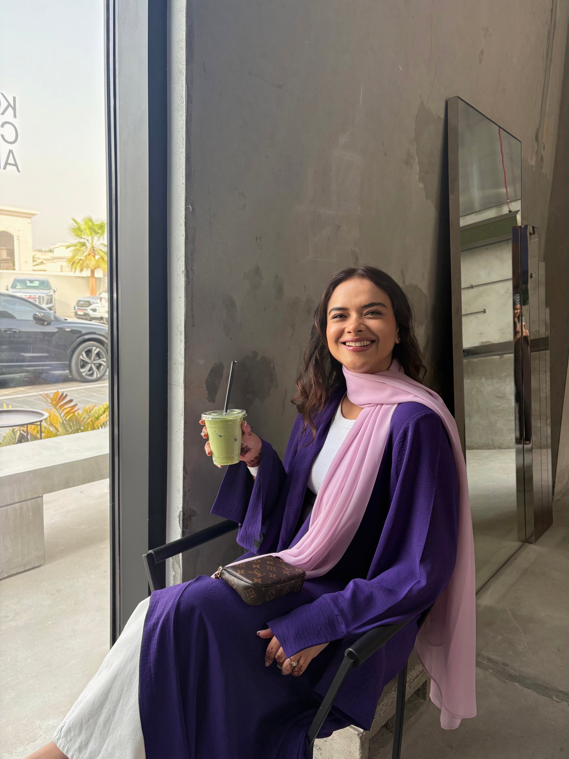 Mahra Abaya