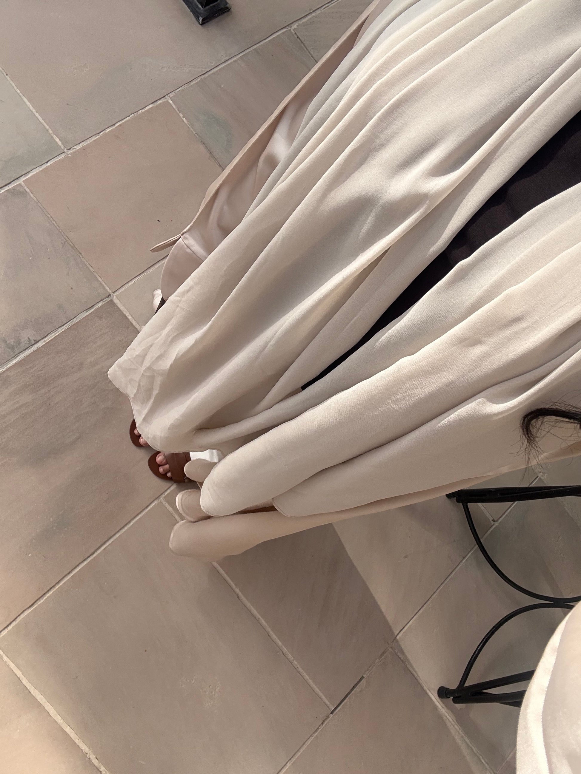 Feriha Satin Abaya