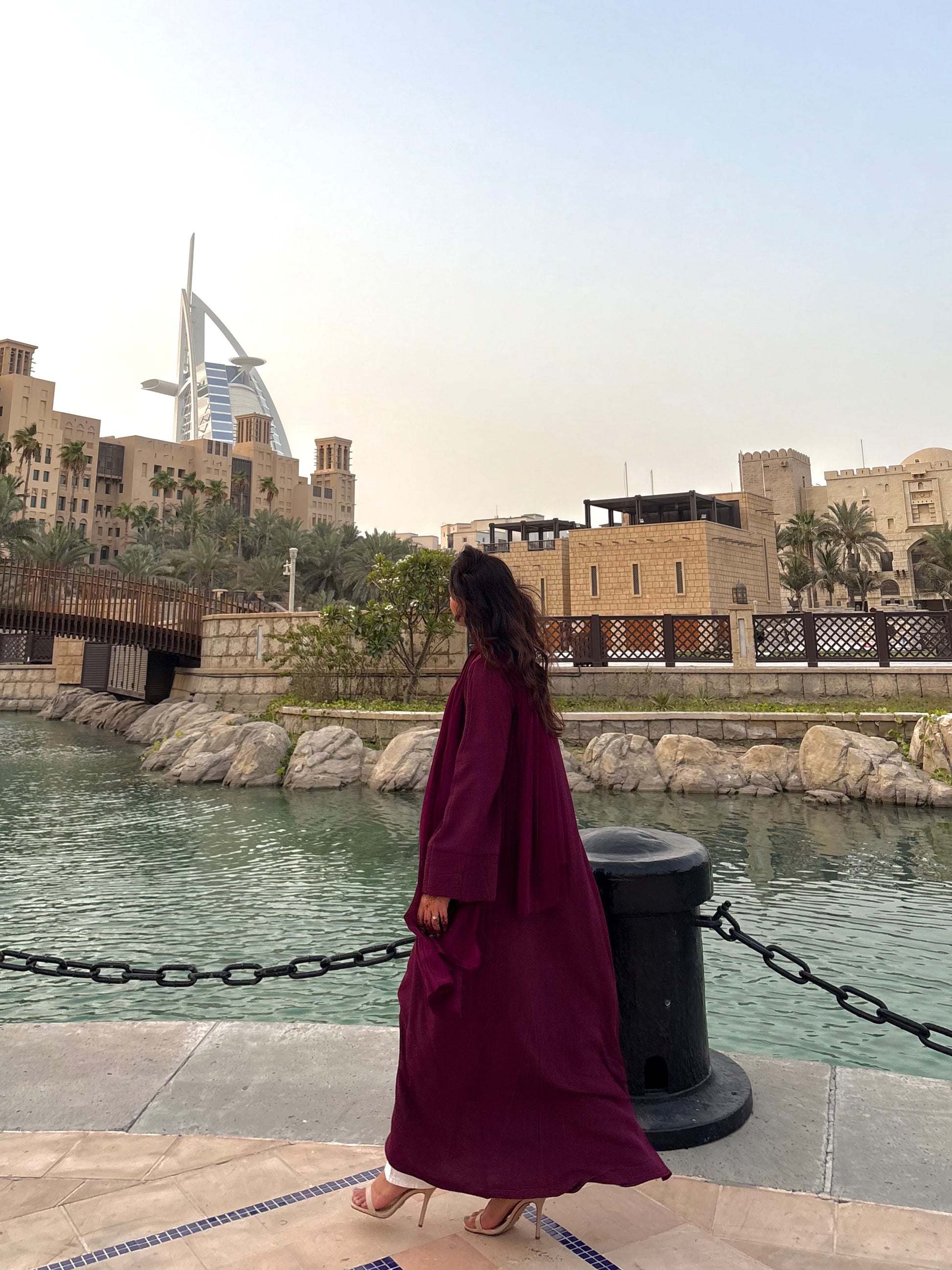 Hessa Buttoned Abaya