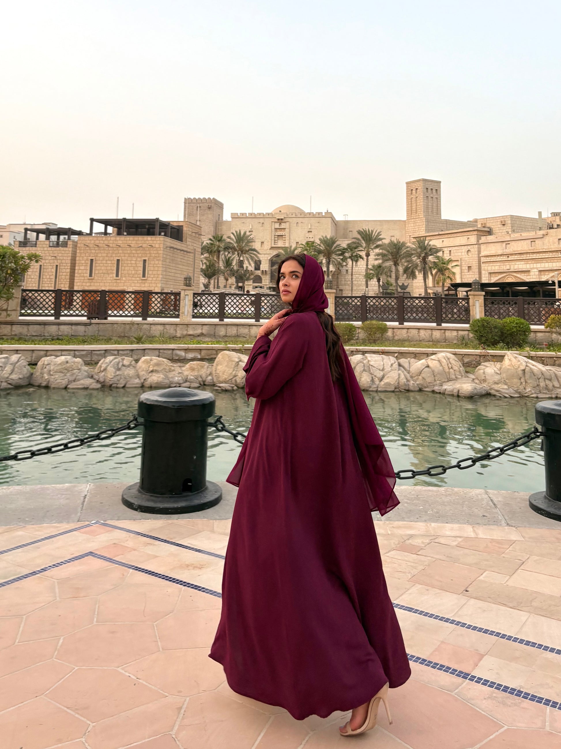Hessa Buttoned Abaya