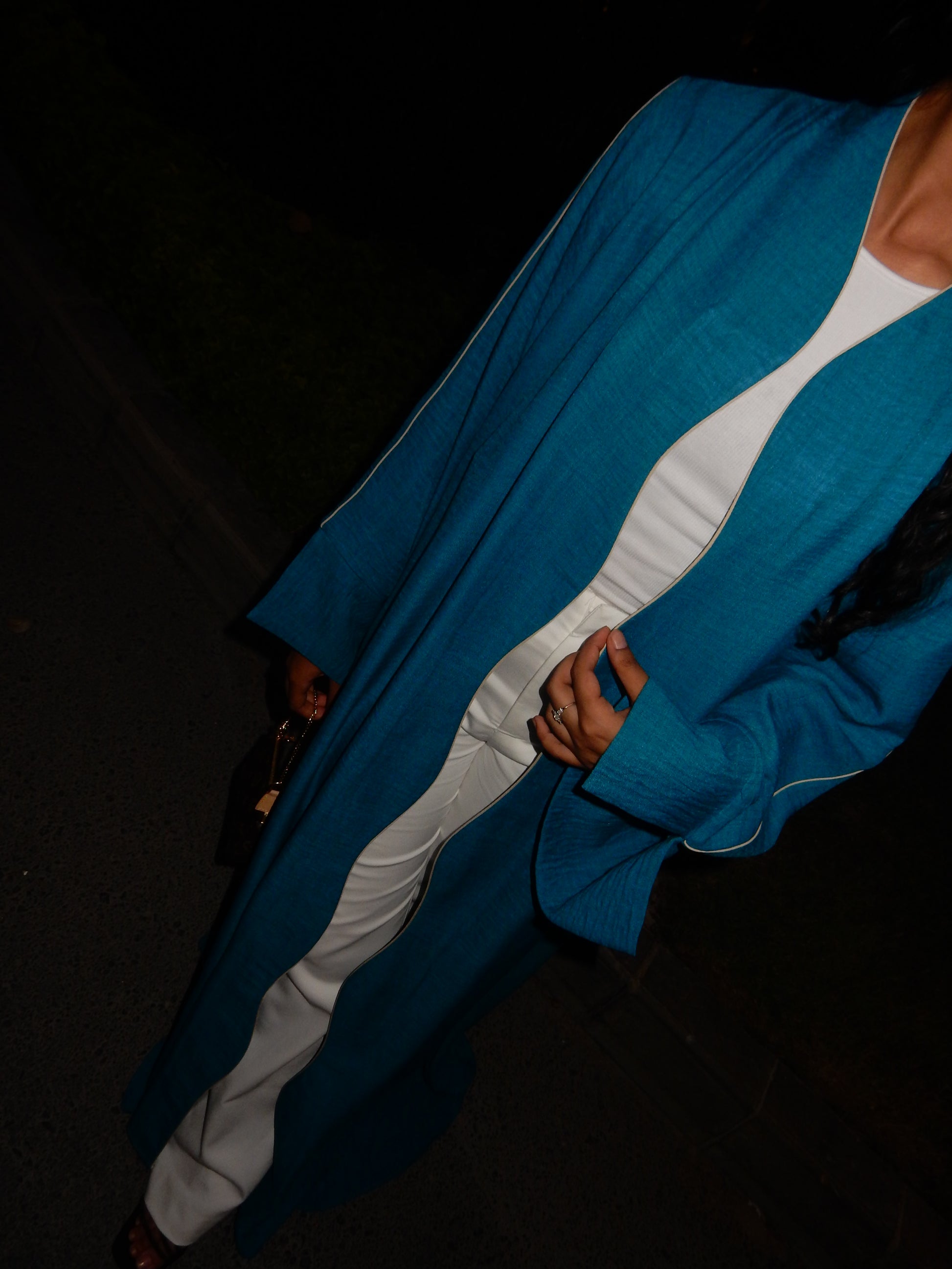 Rawan Scallop Abaya