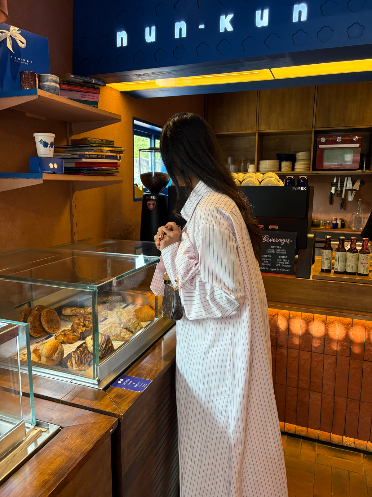 Irina Shirt Abaya in Pink