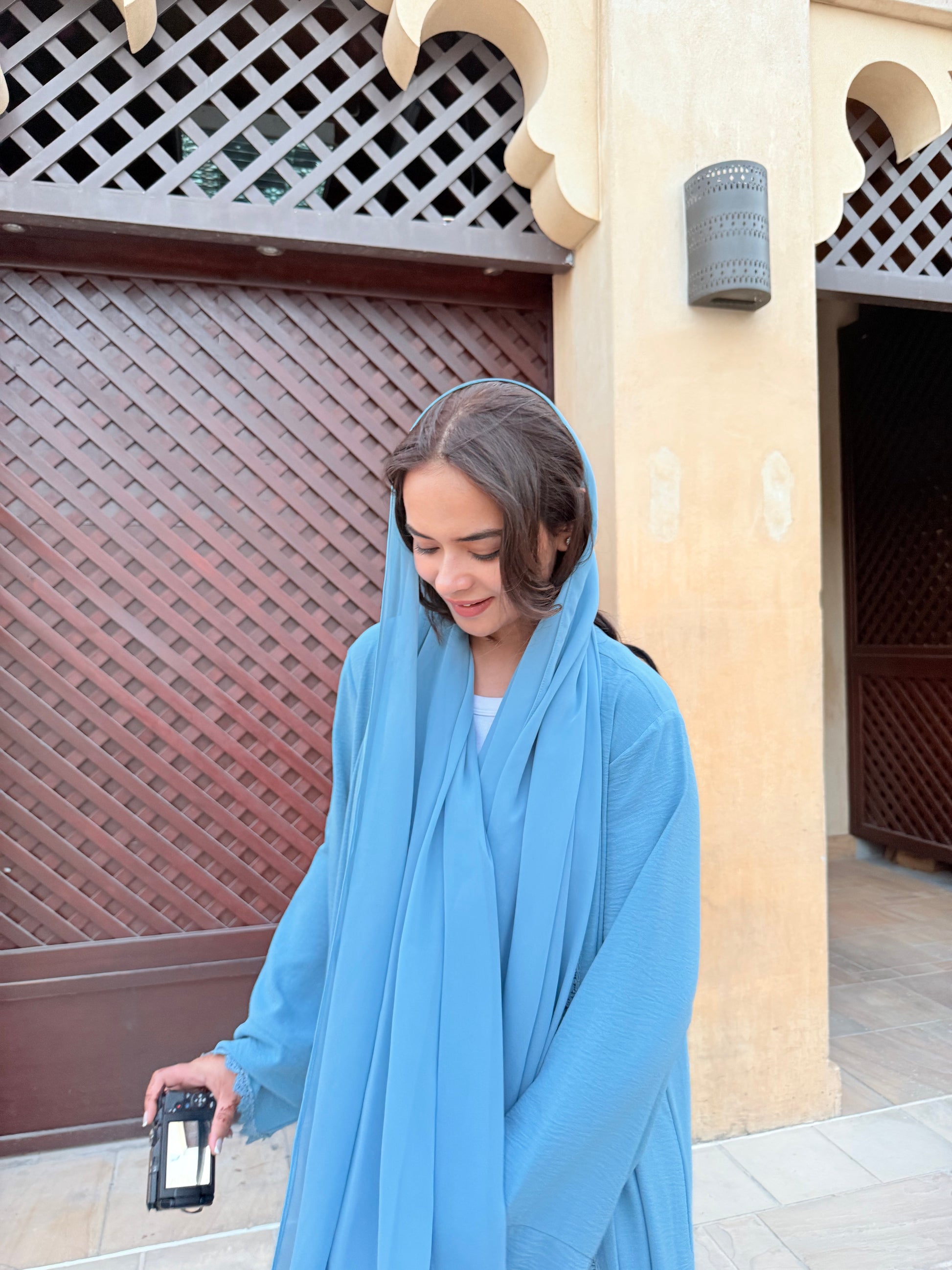 Mehr Lace Abaya