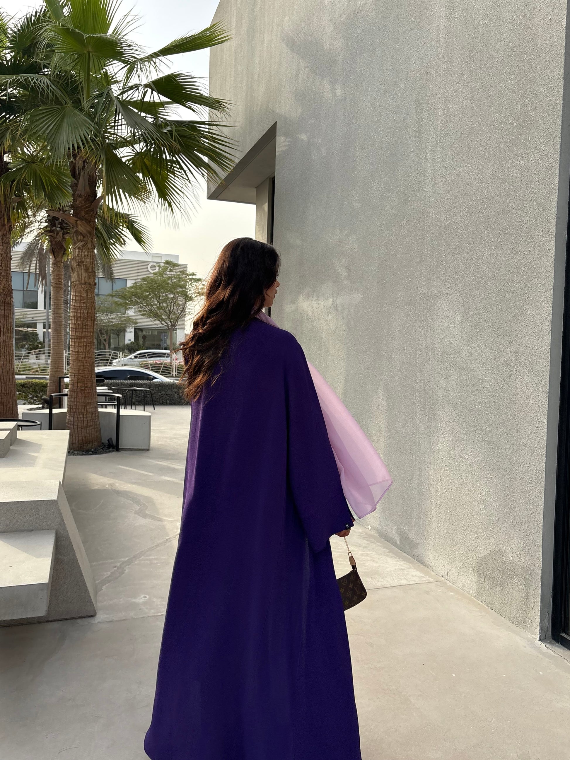 Mahra Abaya